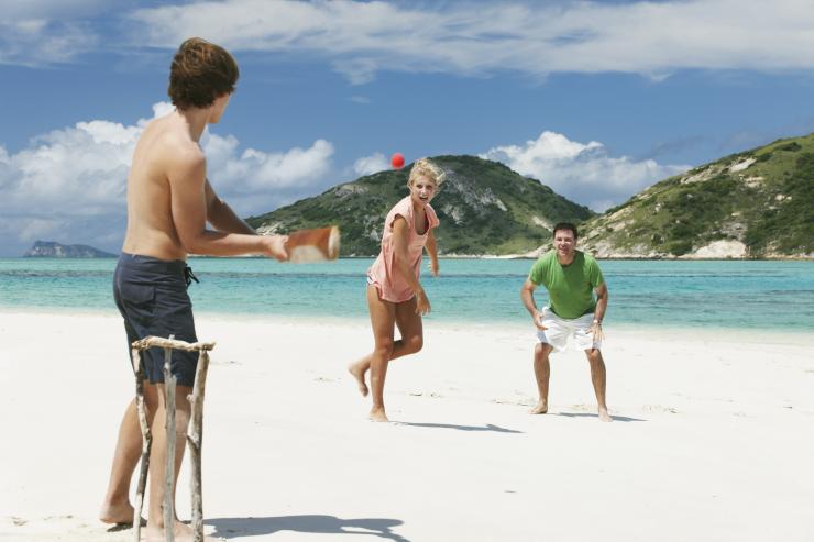 Beach Cricket, Great Barrier Reef, Queensland © Tourism Australia Beach Cricket, Great Barrier Reef, Queensland © Tourism Australia