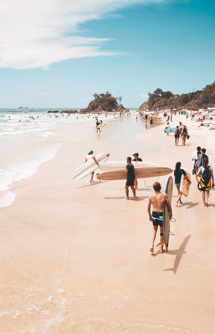 The Pass, Byron Bay, New South Wales © Tourism Australia