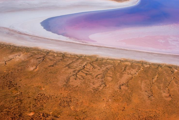 Lake Eyre, Lake Eyre National Park, Südaustralien © South Australian Tourism Commission Lake Eyre, Lake Eyre National Park, Südaustralien © South Australian Tourism Commission
