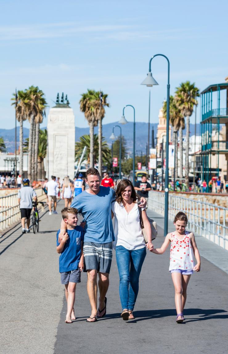 Glenelg, Adelaide, Südaustralien © South Australian Tourism Commission Glenelg, Adelaide, Südaustralien © South Australian Tourism Commission