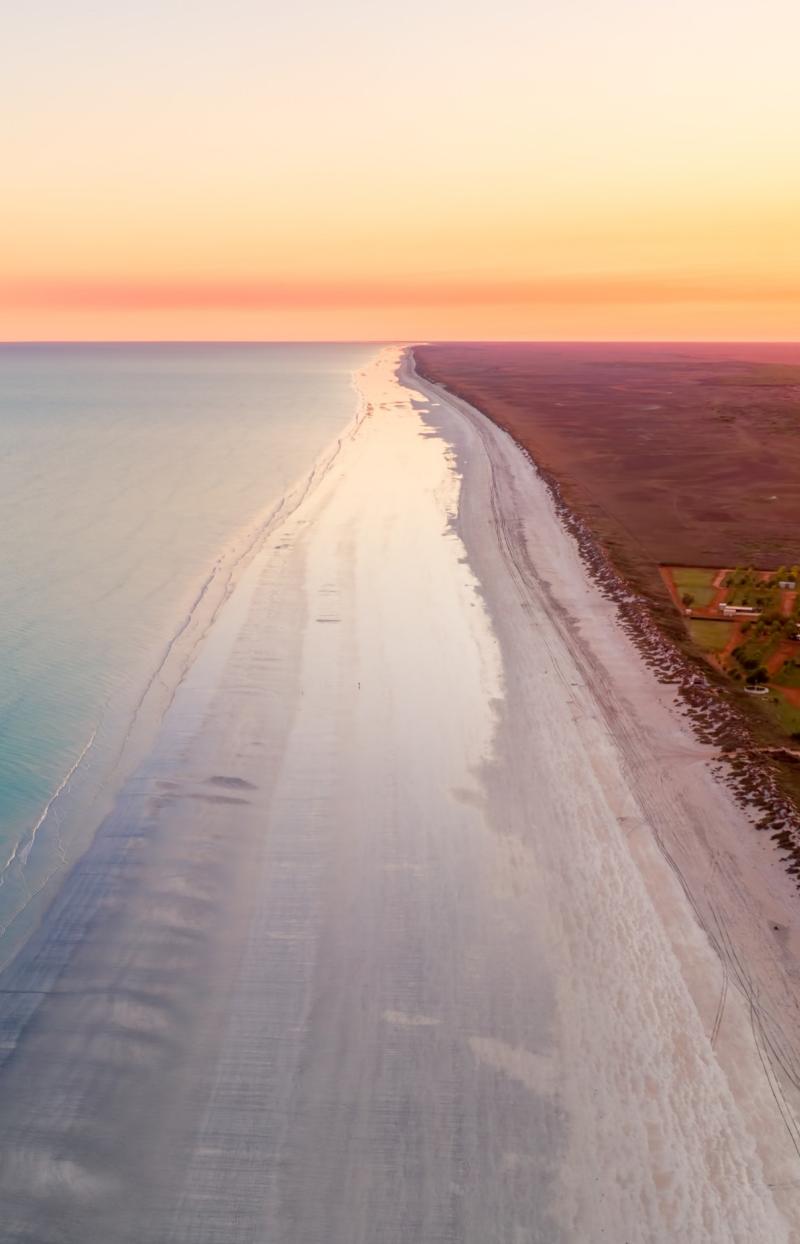 Eighty Mile Beach, Westaustralien © Australia's North West, CJ Maddock (@awaywithcj)