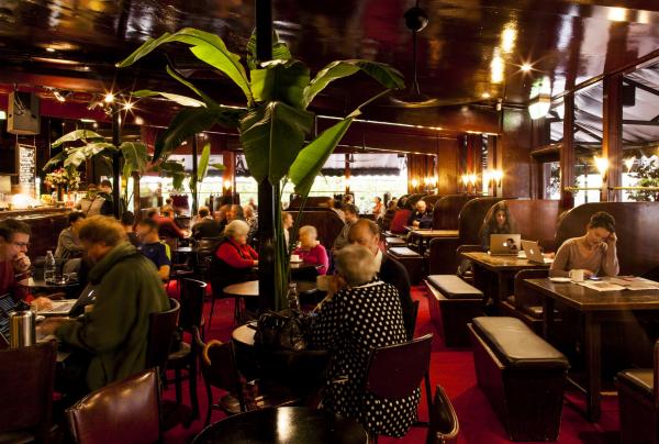 Tilley's, Canberra, Australian Capital Territory © Jo Bakas/Visit Canberra