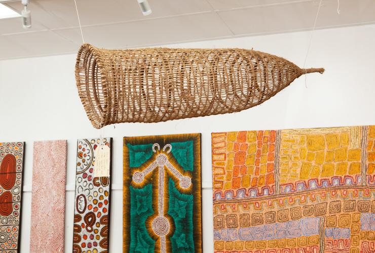 Aboriginal art at Mason Art Gallery in Darwin © Tourism NT/Mason Art Gallery Aboriginal art at Mason Art Gallery in Darwin © Tourism NT/Mason Art Gallery