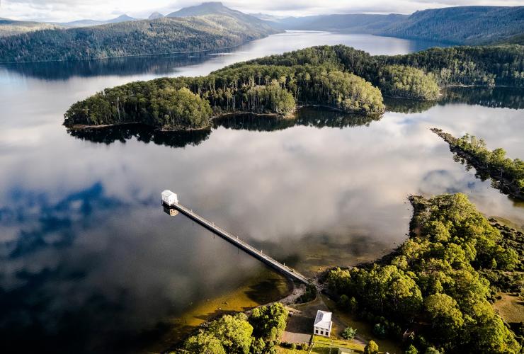 Pumphouse Point, Lake St Clair, Cradle Mountain-Lake St Clair National Park, TAS © Stu Gibson, Tourism Tasmania Pumphouse Point, Lake St Clair, Cradle Mountain-Lake St Clair National Park, TAS © Stu Gibson, Tourism Tasmania