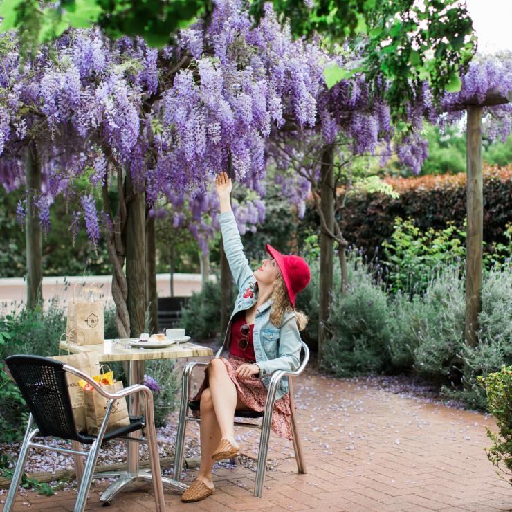 The Sticky Spoon Café at The House of Honey & Meadery in Swan Valley © Monica Defendi Photography