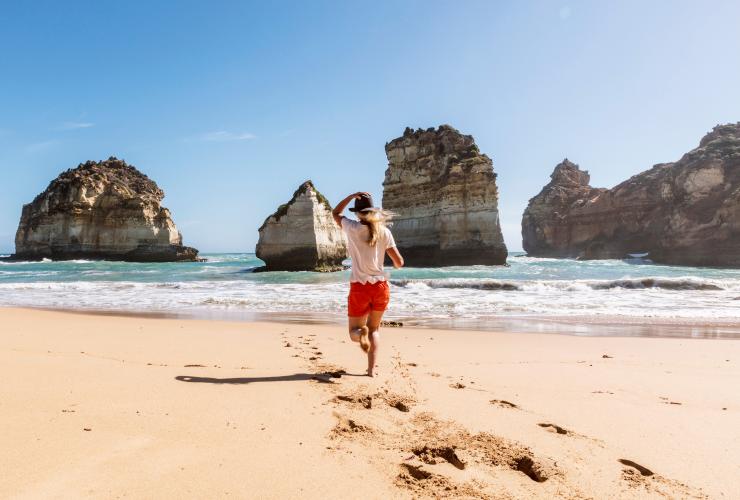 Childers Cove, Great Ocean Road, Victoria © Great Ocean Road Tourism Childers Cove, Great Ocean Road, Victoria © Great Ocean Road Tourism