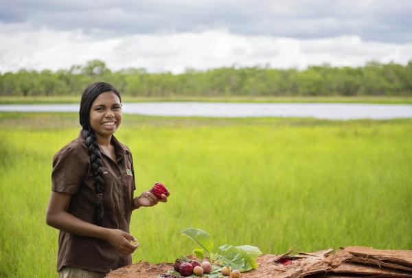 Pudakul Aboriginal Cultural Tours, Darwin, NT © Shaana McNaught