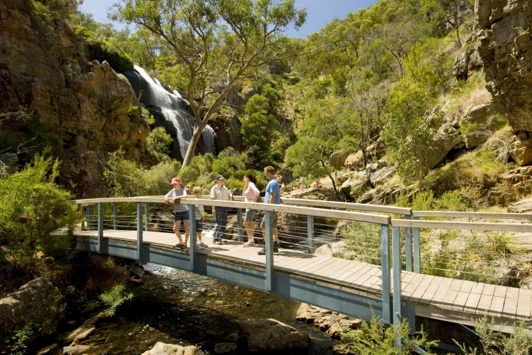 Mackenzie Falls, Grampians National Park, Victoria © Visit Victoria Mackenzie Falls, Grampians National Park, Victoria © Visit Victoria