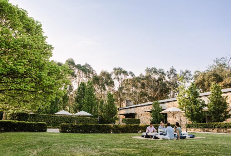 Friends enjoying a picnic on the grass at Golding Wines, Adelaide Hills, South Australia © Adelaide Hills Wine Region Friends enjoying a picnic on the grass at Golding Wines, Adelaide Hills, South Australia © Adelaide Hills Wine Region
