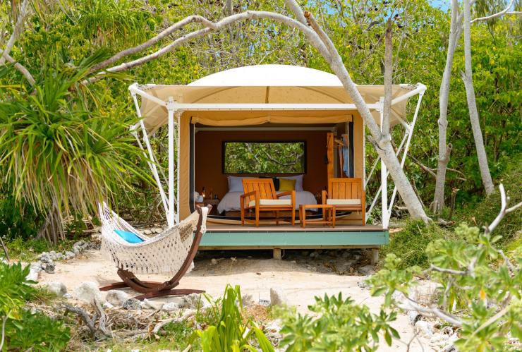 Reef Safari Tent on Wilson Island © Tourism and Events Queensland Reef Safari Tent on Wilson Island © Tourism and Events Queensland