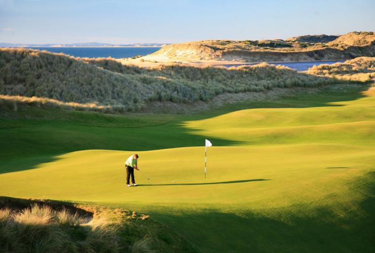 A man playing golf on Barnbougle Dunes Golf Links course in Bridport © Barnbougle Dunes A man playing golf on Barnbougle Dunes Golf Links course in Bridport © Barnbougle Dunes