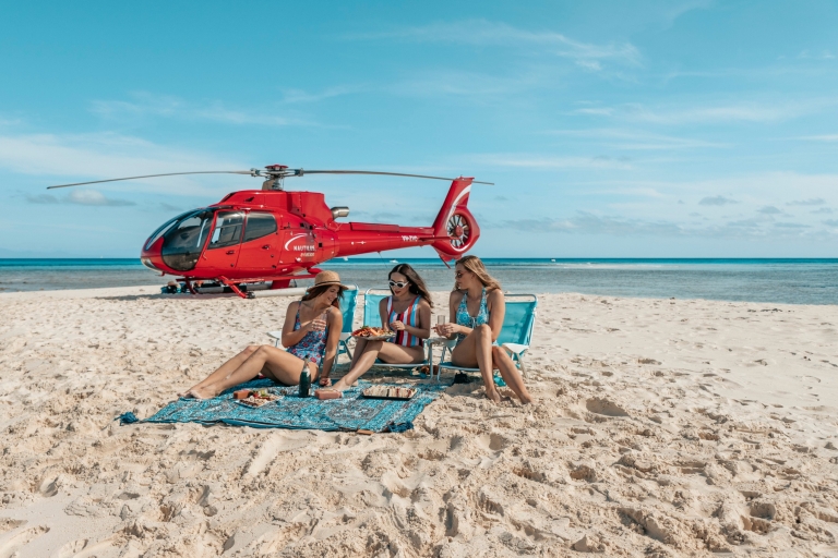 Nautilus Aviation day tour on Vlasoff Cay near Cairns © Tourism Tropical North Queensland Nautilus Aviation day tour on Vlasoff Cay near Cairns © Tourism Tropical North Queensland