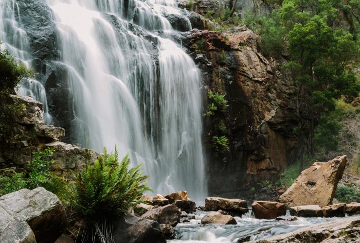 MacKenzie Falls, Grampians National Park, VIC © Roberto Seba MacKenzie Falls, Grampians National Park, VIC © Roberto Seba