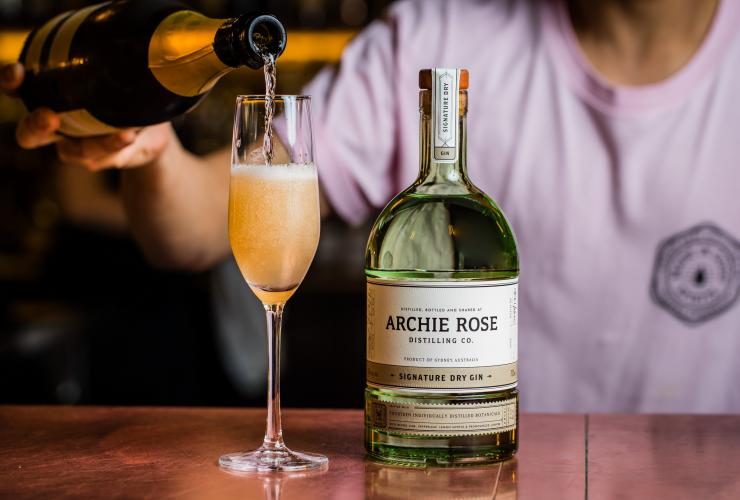 Bartender serving drinks at Archie Rose Distillery in Sydney © Archie Rose Bartender serving drinks at Archie Rose Distillery in Sydney © Archie Rose
