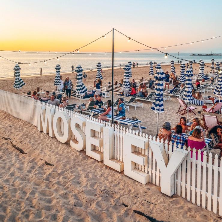 The Moseley Beach Club, Adelaide, SA © Mark Elbourne The Moseley Beach Club, Adelaide, SA © Mark Elbourne