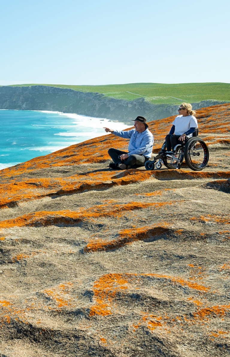 ARemarkable Rocks, Kangaroo Island, South Australia © Tourism Australia