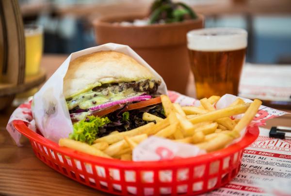 Brodburger, Capital Brewing Co., Canberra, Ibu Kota Australia © Brodburger