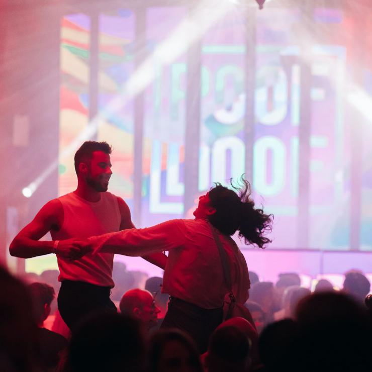 Acara klub malam Poof Doof di Melbourne © Poof Doof Acara klub malam Poof Doof di Melbourne © Poof Doof