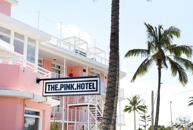Pink Hotel, Coolangatta, Gold Coast, Queensland © Destination Gold Coast Pink Hotel, Coolangatta, Gold Coast, Queensland © Destination Gold Coast