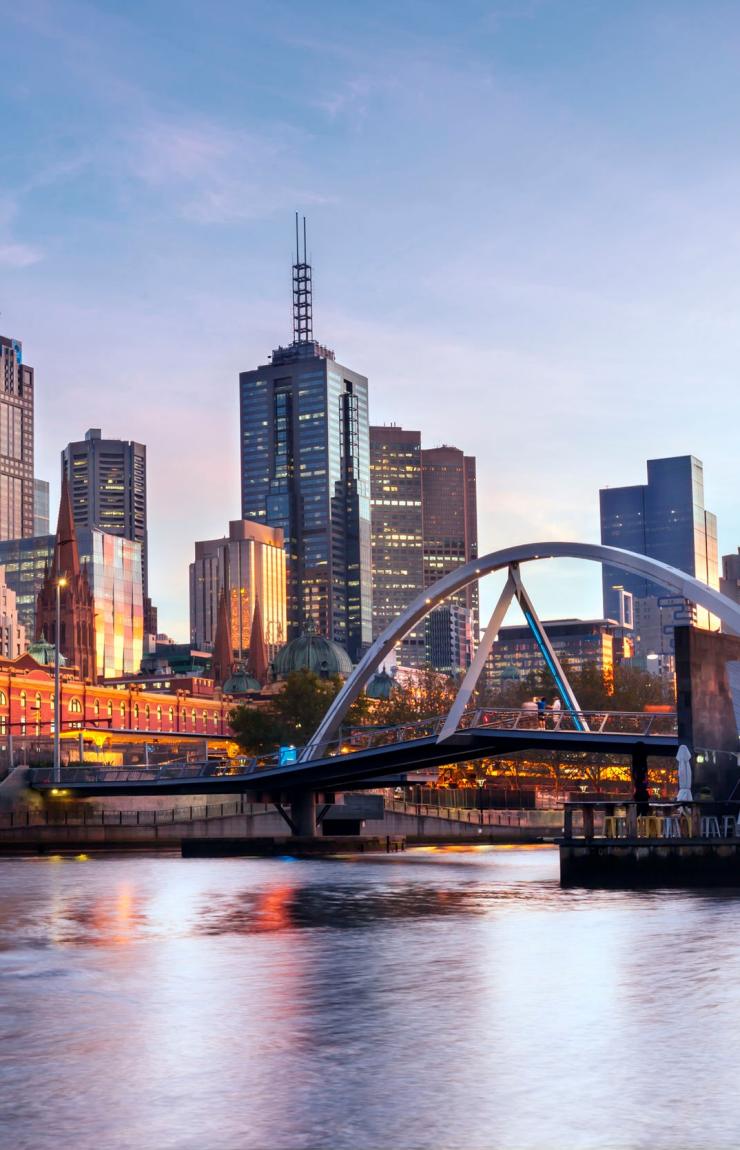 Skyline di Melbourne da Southbank, Melbourne, Victoria © Robyn Mackenzie Skyline di Melbourne da Southbank, Melbourne, Victoria © Robyn Mackenzie