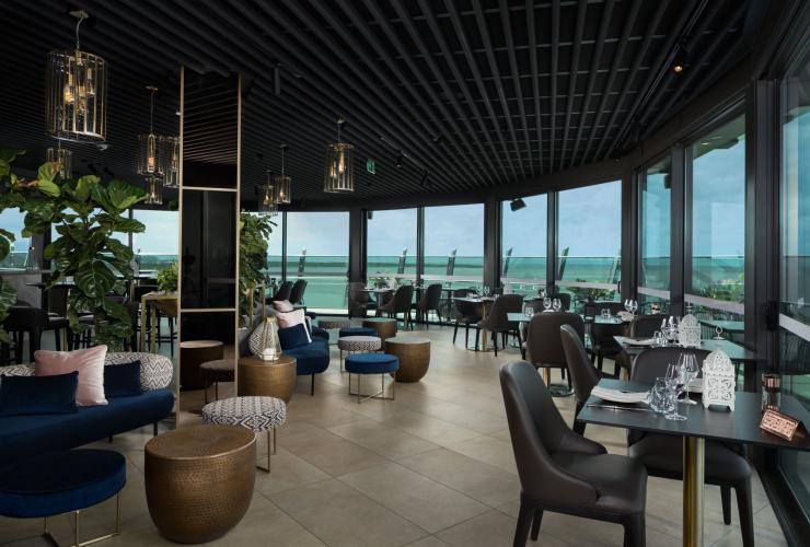 Rooftop bar Rocco a Cairns © Tourism Australia Rooftop bar Rocco a Cairns © Tourism Australia