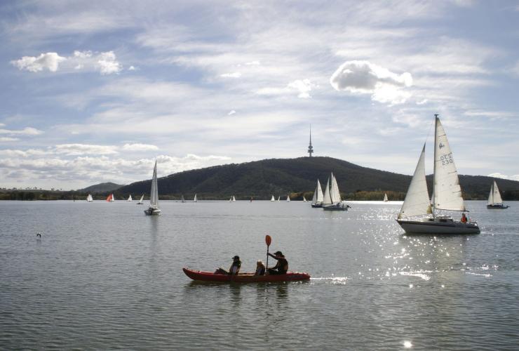 Lake Burley Griffin, Canberra, Australian Capital Territory © VisitCanberra Lake Burley Griffin, Canberra, Australian Capital Territory © VisitCanberra