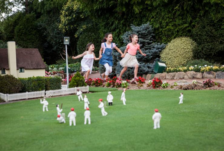 Cockington Green Garden, Canberra, Australian Capital Territory © VisitCanberra Cockington Green Garden, Canberra, Australian Capital Territory © VisitCanberra