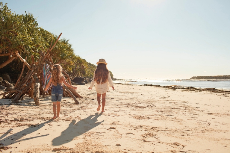 Burleigh Heads, Gold Coast, Queensland © Matt Harvey, Tourism and Events Queensland Burleigh Heads, Gold Coast, Queensland © Matt Harvey, Tourism and Events Queensland