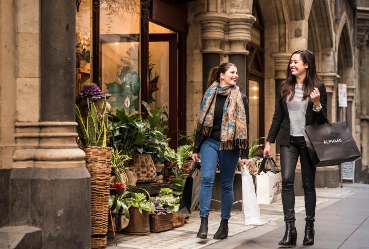 Shopping lungo Flinders Lane, Melbourne, Victoria © Visit Victoria Shopping lungo Flinders Lane, Melbourne, Victoria © Visit Victoria