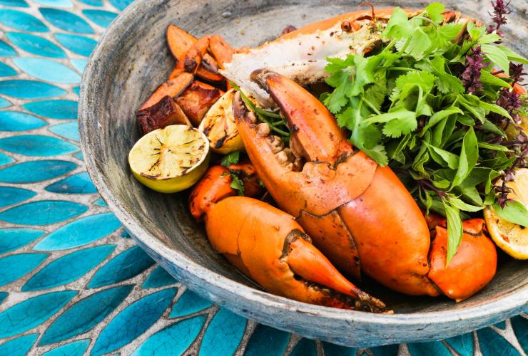 Granchio del fango del Queensland settentrionale fritto al wok del Nu Nu Restaurant a Palm Cove © Sara Oliveira/Nu Nu Restaurant Granchio del fango del Queensland settentrionale fritto al wok del Nu Nu Restaurant a Palm Cove © Sara Oliveira/Nu Nu Restaurant