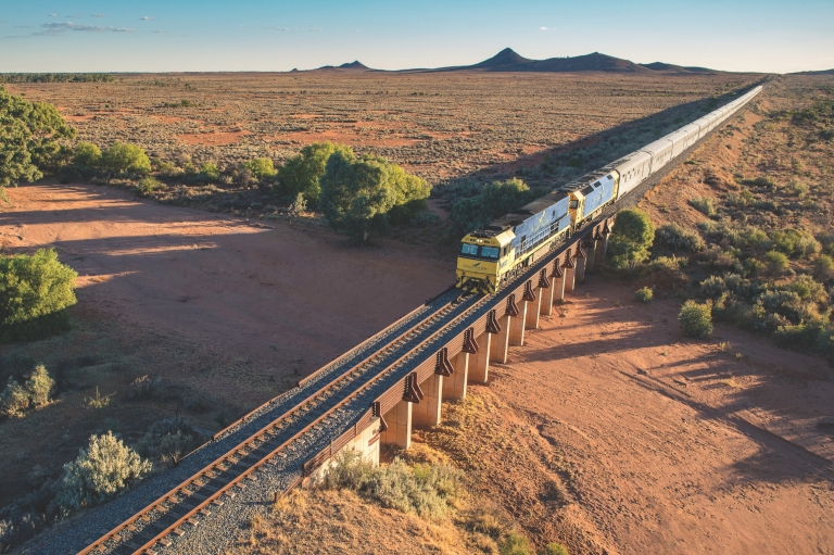 Il percorso dell'Indian Pacific che si snoda nel South Australia © Journey Beyond Rail Il percorso dell'Indian Pacific che si snoda nel South Australia © Journey Beyond Rail