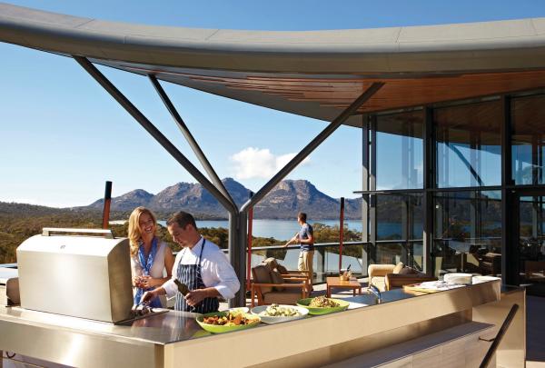 Saffire, Freycinet Peninsula, Tasmania © Luxury Lodges of Australia