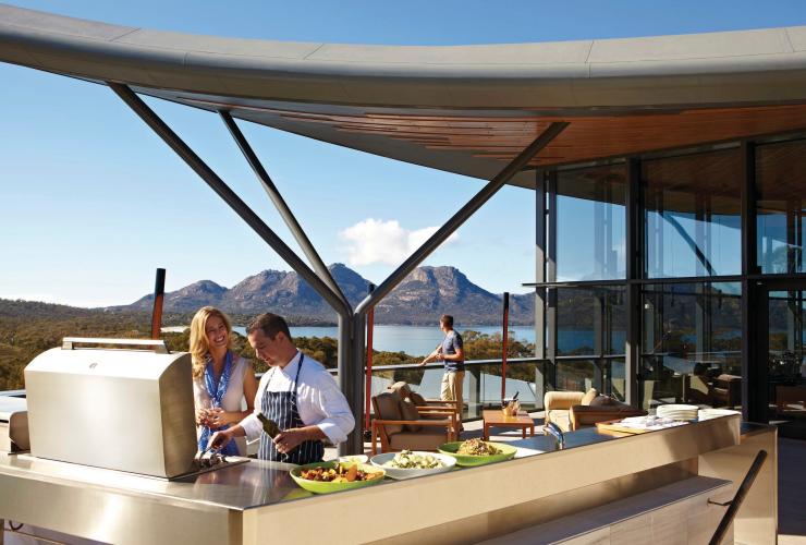 Saffire, Freycinet Peninsula, Tasmania © Luxury Lodges of Australia Saffire, Freycinet Peninsula, Tasmania © Luxury Lodges of Australia
