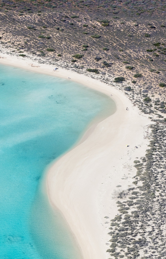 Turquoise Bay, Cape Range National Park, Western Australia © Tourism Western Australia