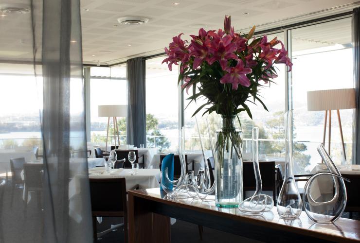 The Source Restaurant presso Moorilla, MONA (Museum of Old and New Art), Hobart, Tasmania © Moorilla Estate The Source Restaurant presso Moorilla, MONA (Museum of Old and New Art), Hobart, Tasmania © Moorilla Estate
