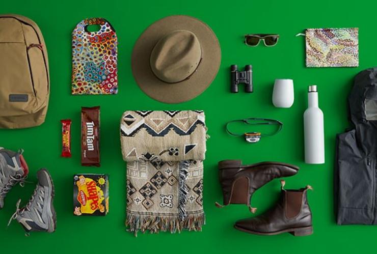 アウトドアのための必需品の旅のチェックリスト © Tourism Australia