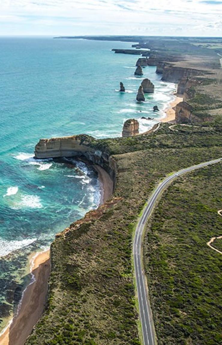ビクトリア州、グレート・オーシャン・ロード、12使徒 © Greg Snell, Tourism Australia ビクトリア州、グレート・オーシャン・ロード、12使徒 © Greg Snell, Tourism Australia