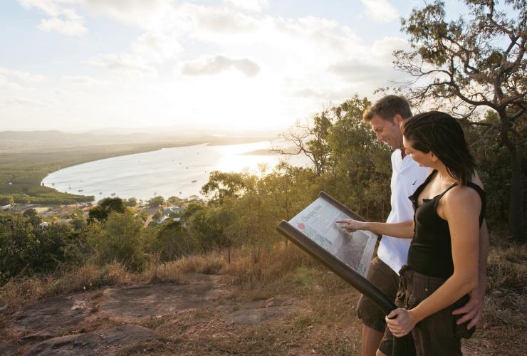 クイーンズランド州、クックタウン、グラッシー・ヒル © Tourism and Events Queensland