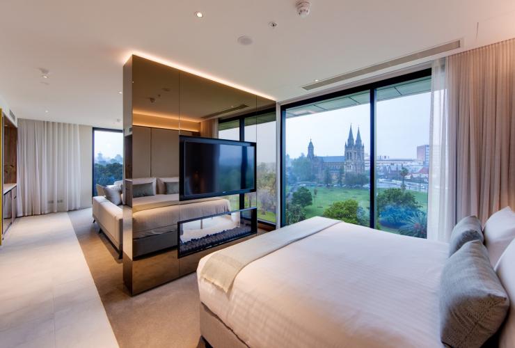 Suite Nhà thờ tại Khách sạn Oval, Khách sạn SA © Oval Suite Nhà thờ tại Khách sạn Oval, Khách sạn SA © Oval