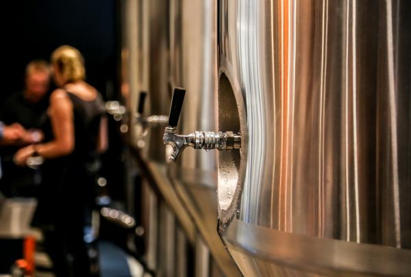  Quán rượu Six Tanks Brew, Darwin © Six Tanks