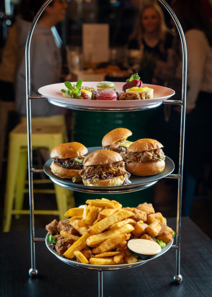 澳洲首都領地坎培拉Beef & Barley的Burger High Tea©Beef & Barley 澳洲首都領地坎培拉Beef & Barley的Burger High Tea©Beef & Barley