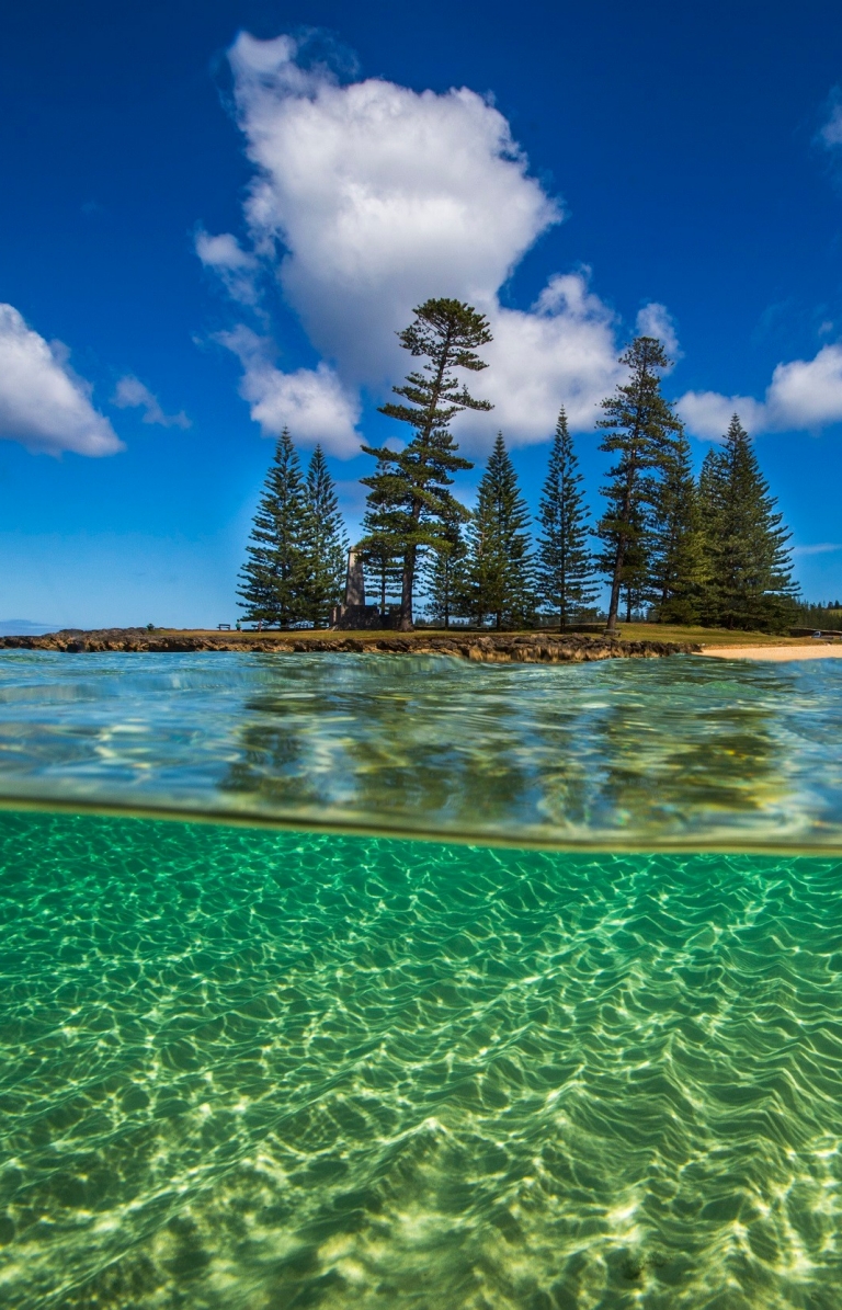 諾福克島艾米麗灣©Norfolk Island Tourism