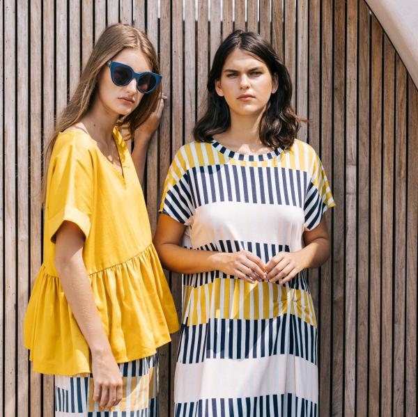 兩名模特兒在墨爾本穿上設計師品牌Elk©ELK