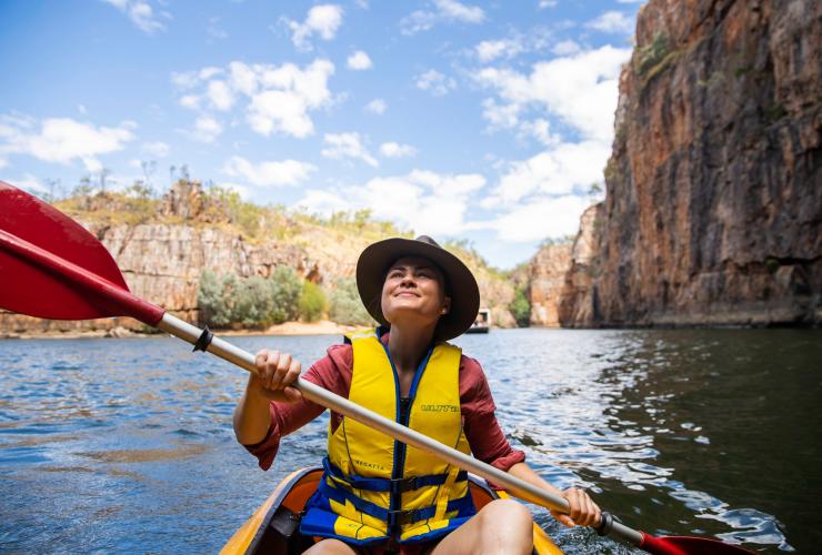 Canoeing, Nitmiluk, Northern Territory © Tourism NT/Helen Orr