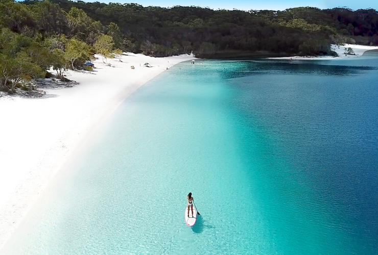 Lake McKenzie, K'gari, Queensland © Tourism and Events Queensland