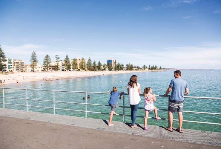 Glenelg, Adélaïde, Australie du Sud © South Australian Tourism Commission