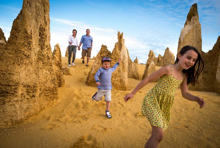 Les Pinnacles, Nambung National Park, Australie Occidentale © KIRKLAND