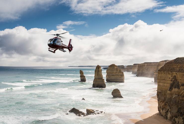 Twelve Apostles, Great Ocean Road, Victoria © Visit Victoria