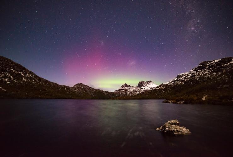 Aurore australe, Cradle Mountain, TAS © Pierre Destribats
