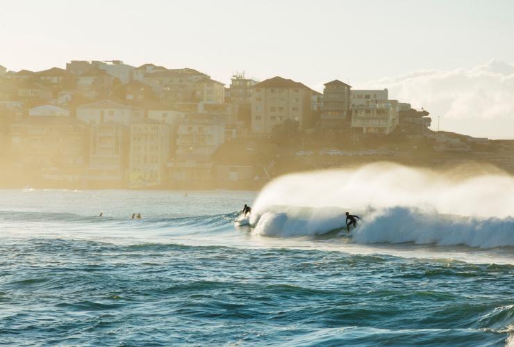 ニュー・サウス・ウェールズ州、シドニー、ボンダイ・ビーチ © Destination NSW